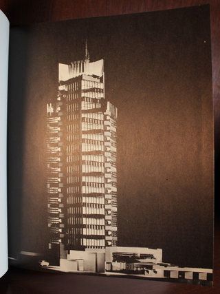 The Story of the Tower, The Tree That Escaped the Crowded Forest